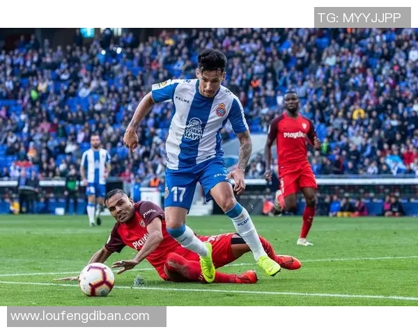 俄罗斯主场迎战西班牙足球强队激战一触即发 俄罗斯主场迎战西班牙足球强队激战一触即发