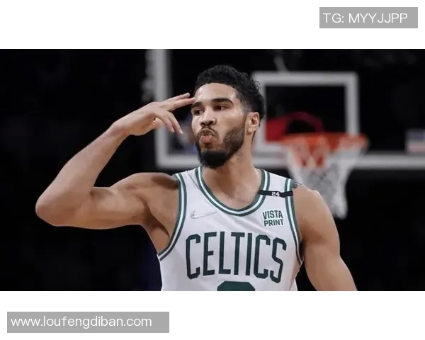 杰森塔图姆如何在NBA赛场上展现出超凡的领导力与竞技精神