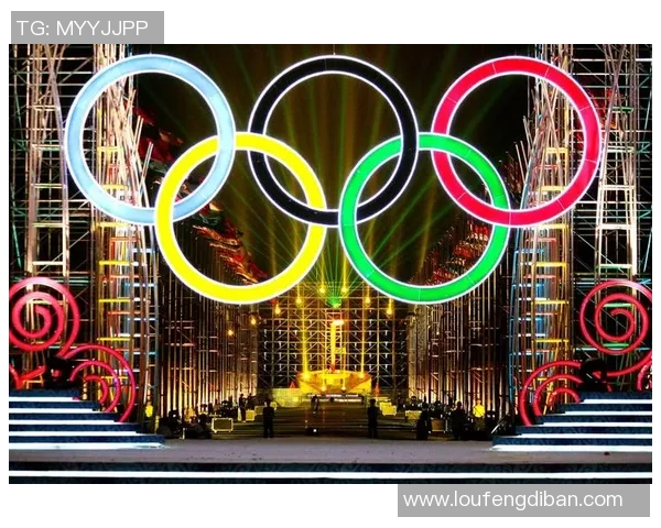 全北现代对阵悉尼直播赛事精彩回顾与赛前分析全面解读