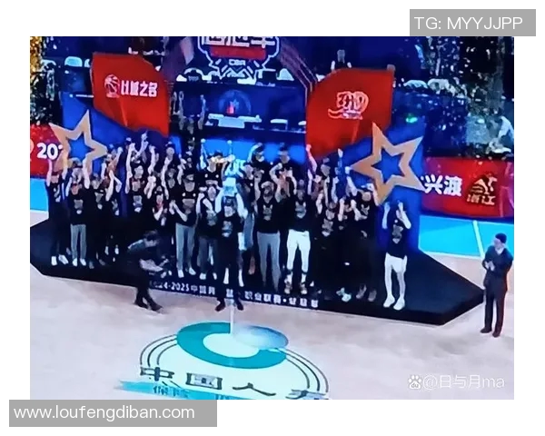 新强对阵广厦男篮直播全程回顾与精彩瞬间分析