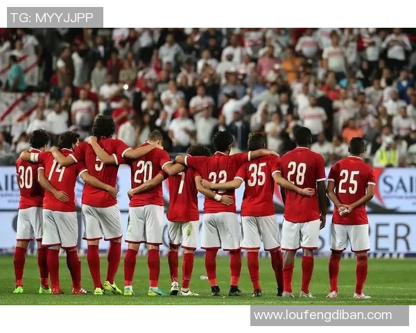 特温特与埃青年激战在即谁能在这场对决中笑到最后