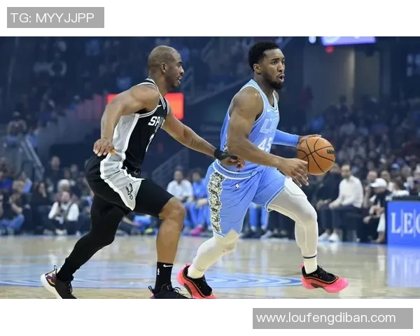 3月9日马刺对阵国王全场精彩录像回顾及赛后分析 3月9日马刺对阵国王全场精彩录像回顾及赛后分析